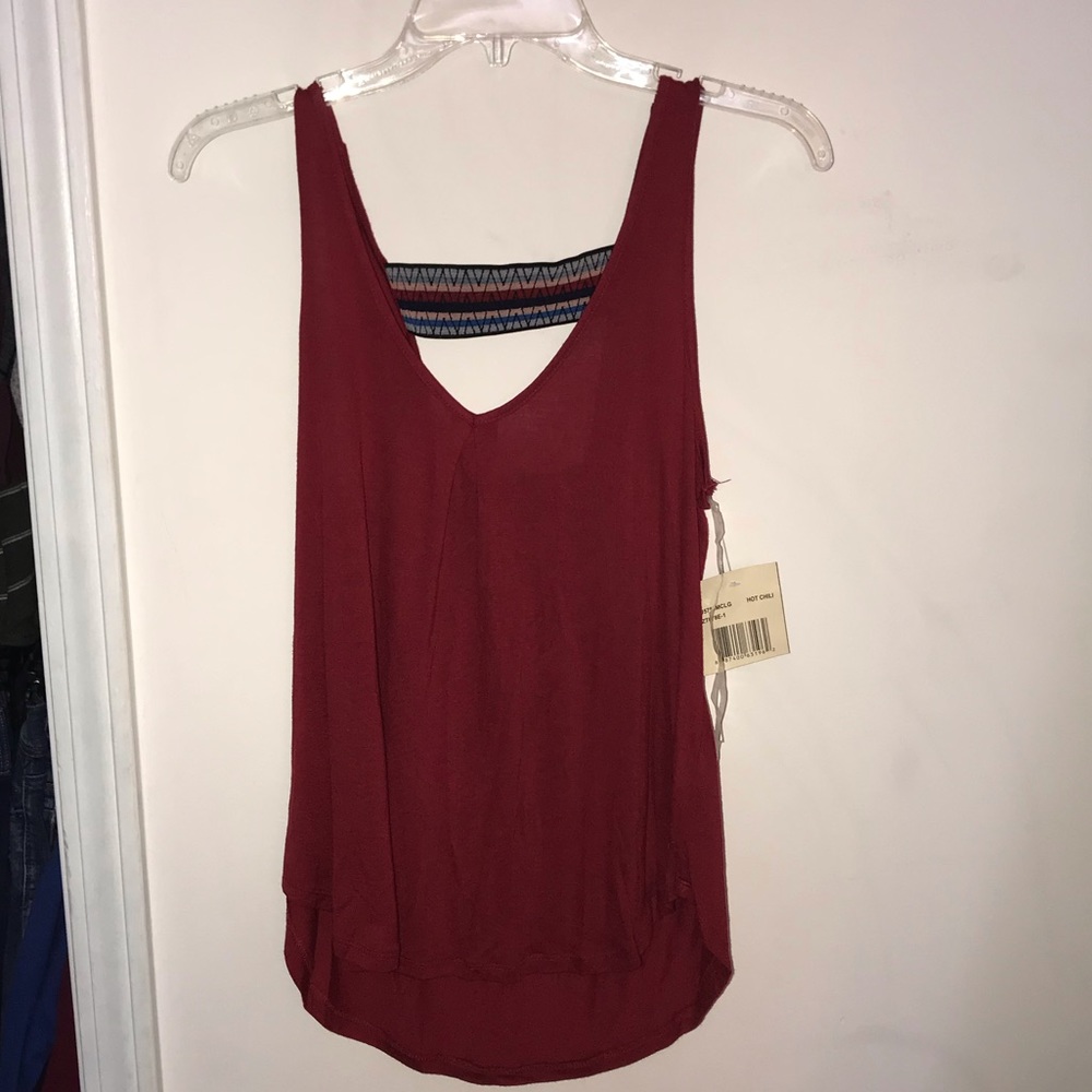 Red tank top.